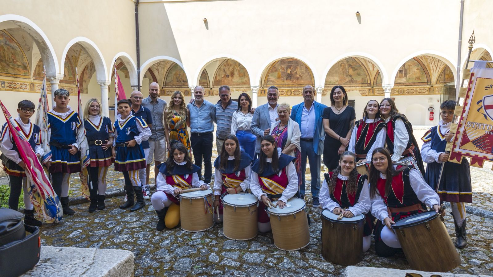 Alla Tavola della Principessa Costanza: tutto pronto a Teggiano per la 30°  edizione | Giornale del Cilento