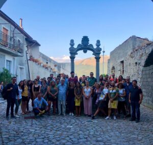 Tortorella, 10 anni della Scuola Estiva: oggi “Festa al fiume” con studenti e docenti da tutta Italia fino al 5 settembre