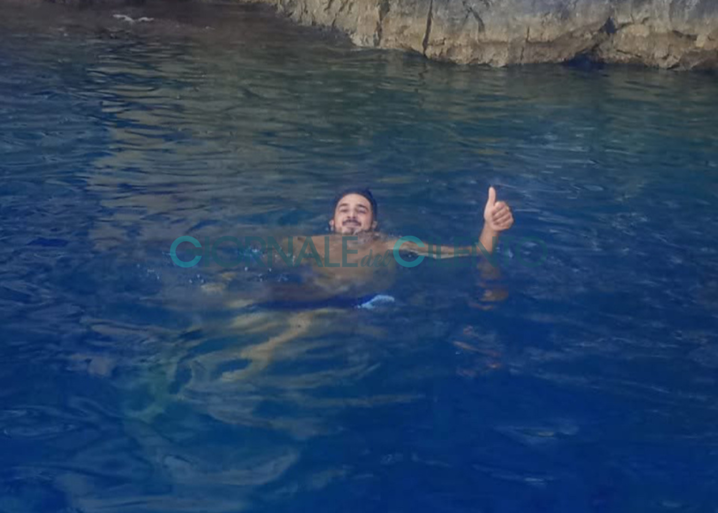 Le ultime ore di Santo Bottone: mare a Palinuro, sorrisi e poi la tragedia sulla Cilentana