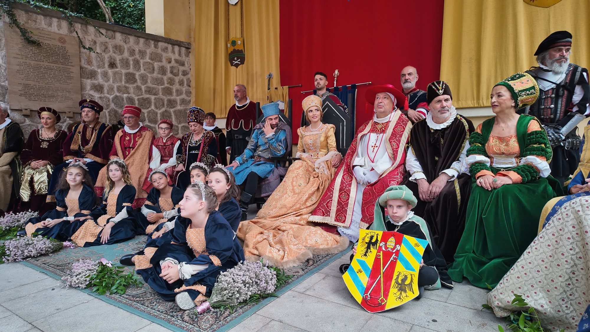 Teggiano, successo per la 30^ edizione de “Alla Tavola della Principessa Costanza”