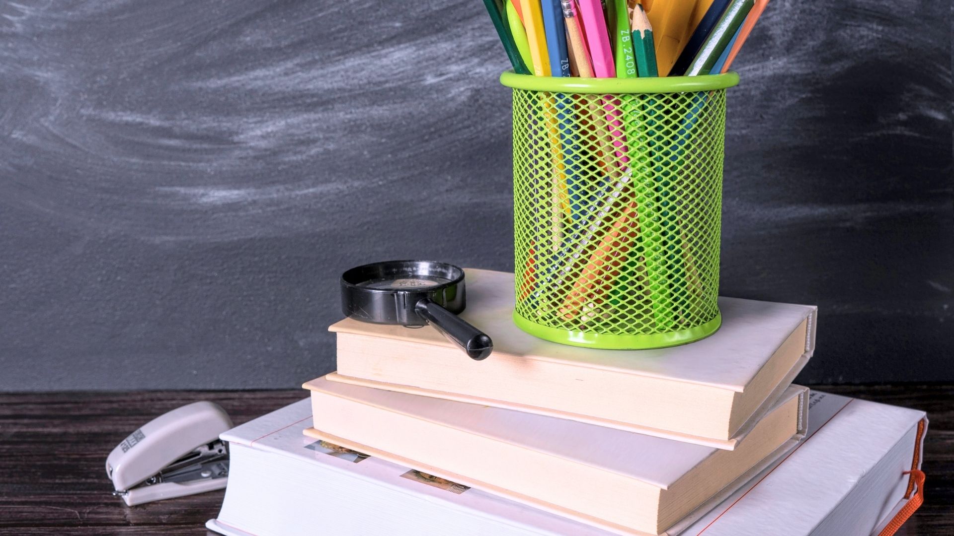 Libri e materiale scolastico più caro: l’allarme dell’Unione nazionale consumatori
