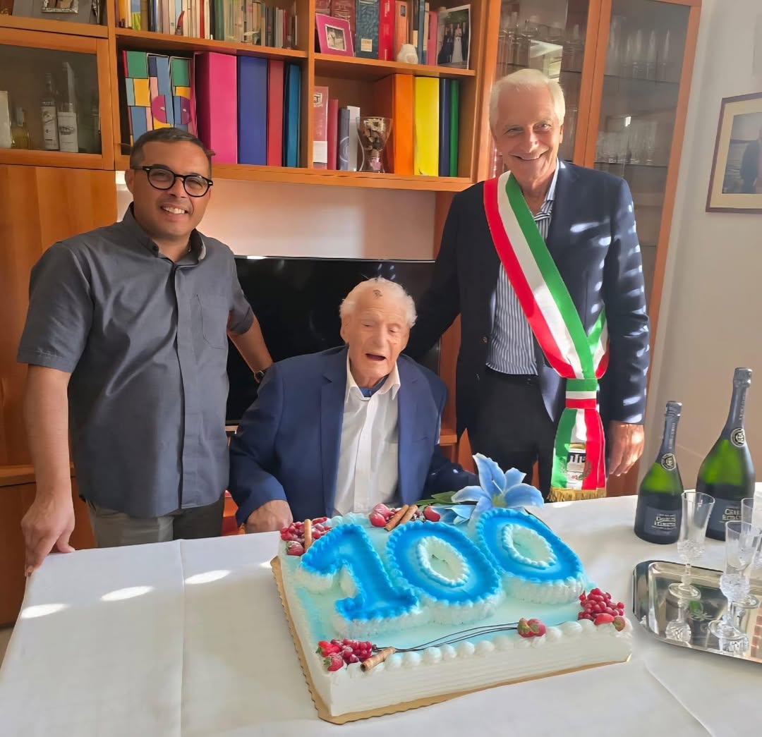 Capaccio, festa grande per i 100 anni di Domenico Landi