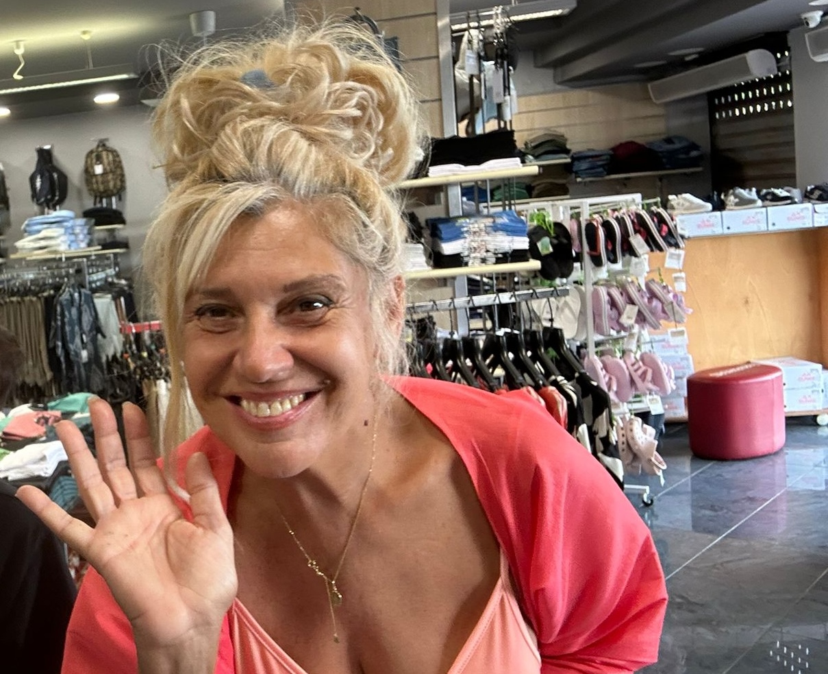 Maria Teresa Ruta in vacanza a Marina di Camerota