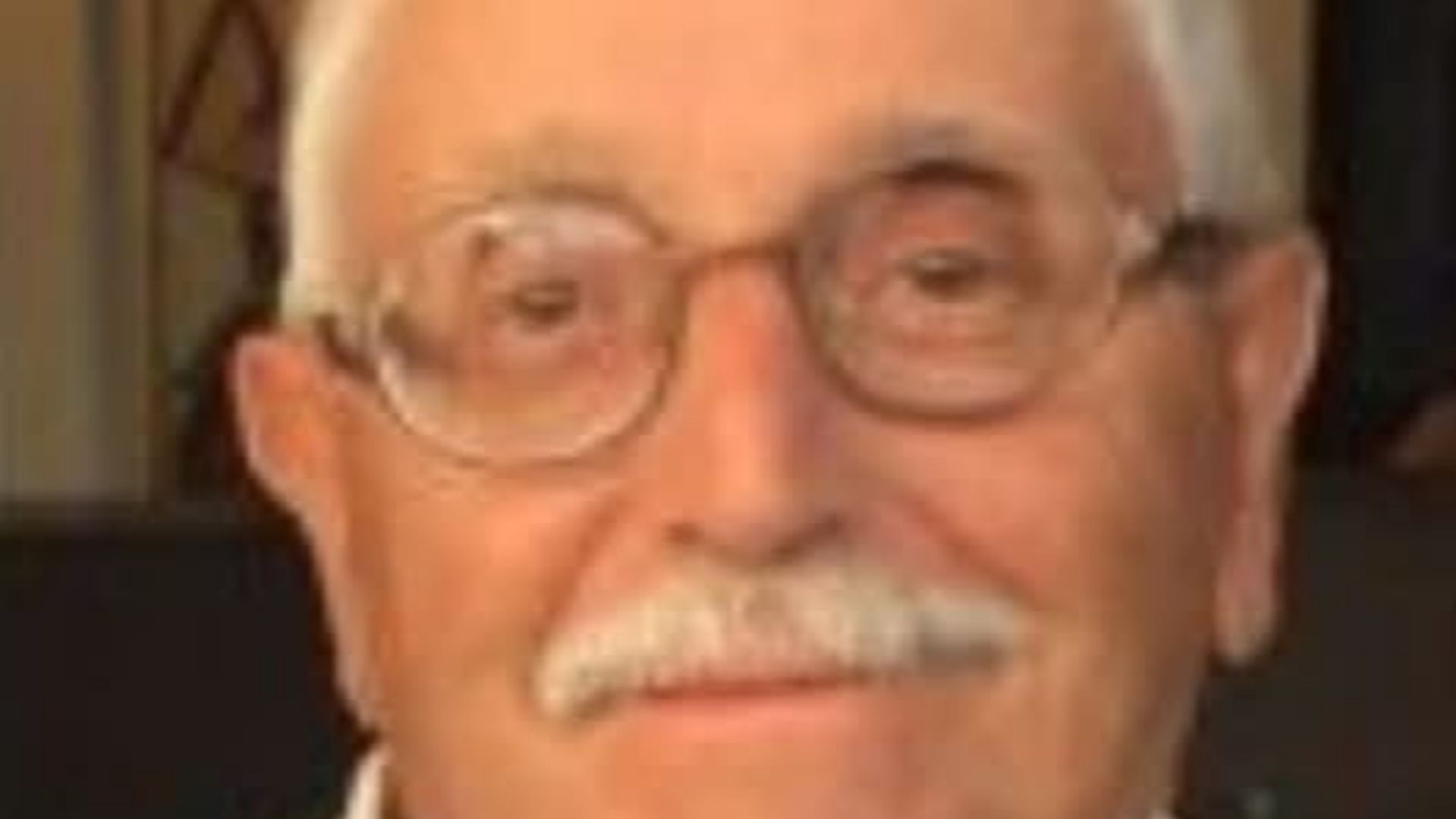 Sala Consilina, il cordoglio del Comune per la scomparsa del prof. Giuseppe Colitti