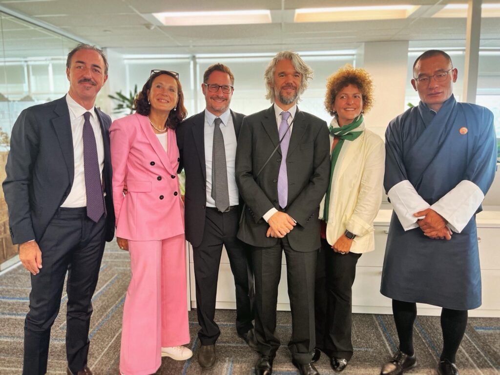 Future Food Institute con il Paideia Campus di Pollica vincono il premio B Corp 2025 BEAM Awards a New York