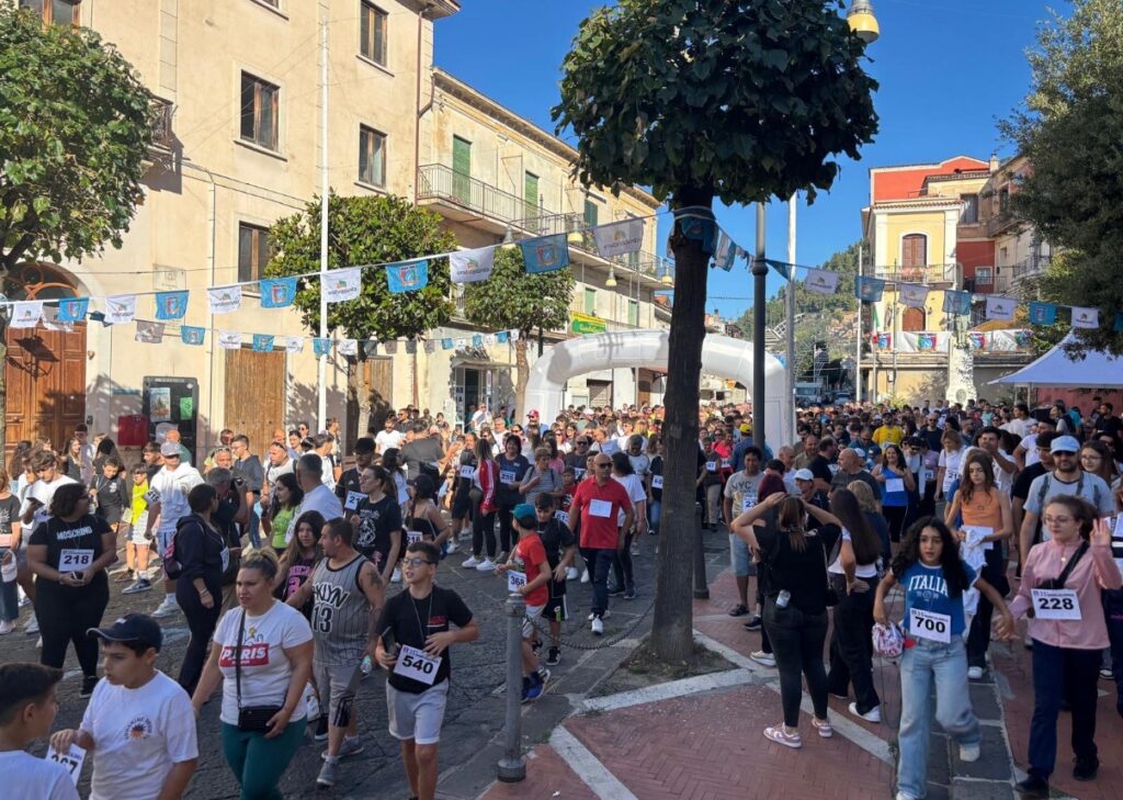 Un fiume di persone alla 35ª Marcialonga: oltre mille partecipanti