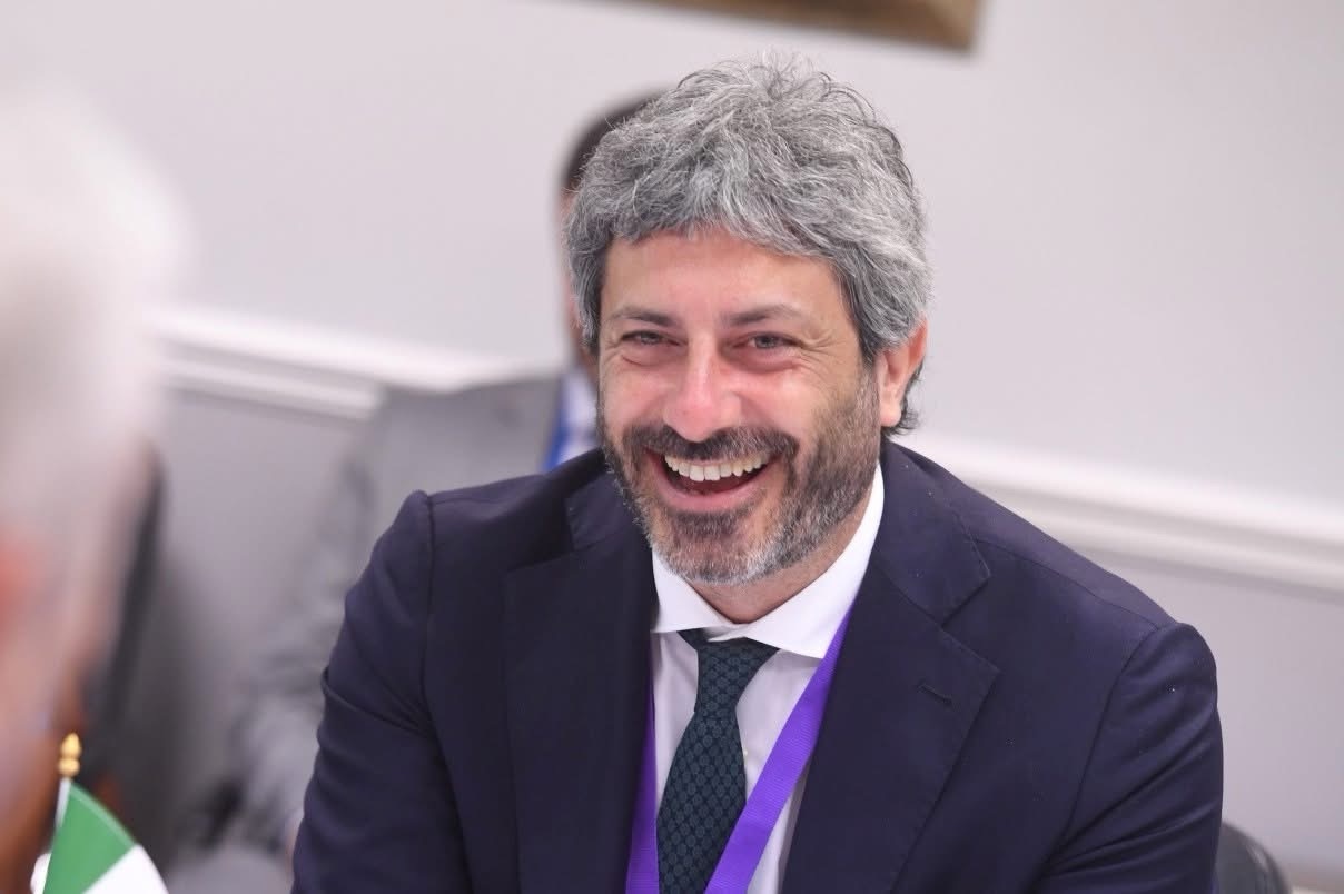 Regionali in Campania, ora è ufficiale: il Pd sceglie Roberto Fico