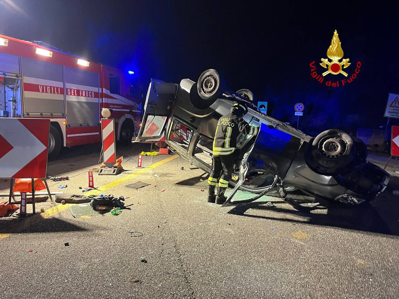 Furgone si ribalta sul Raccordo Sicignano-Potenza, 60enne in ospedale