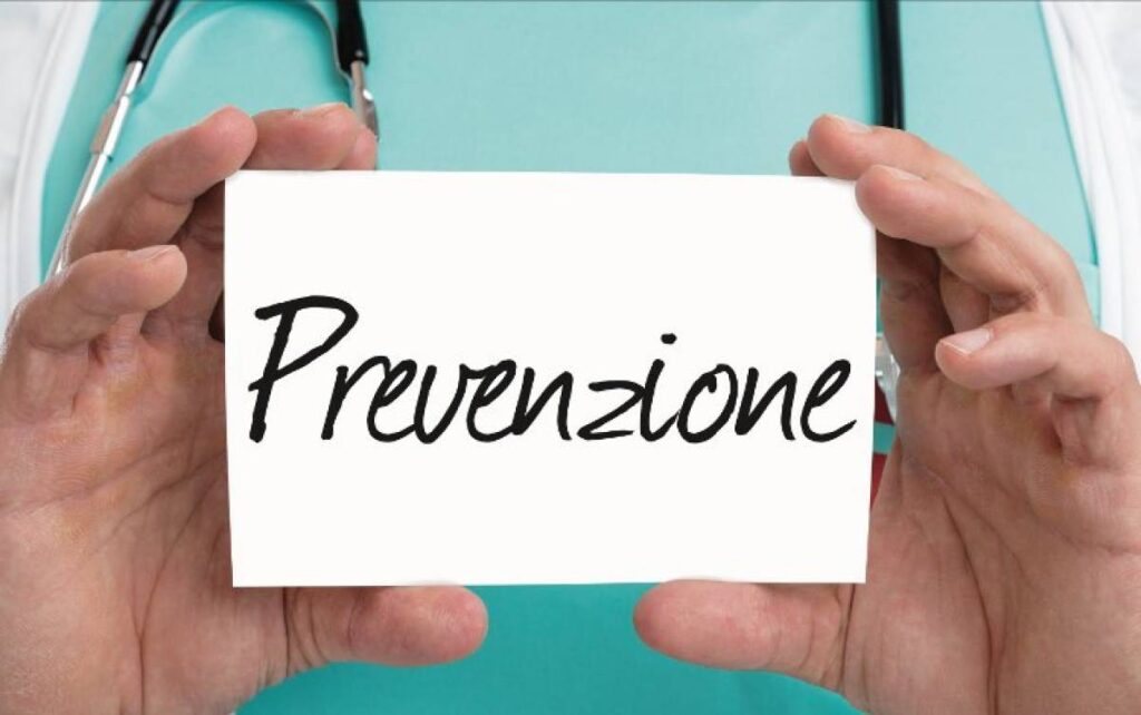 Asl Salerno, screening oncologici gratuiti al centro commerciale: come prenotare