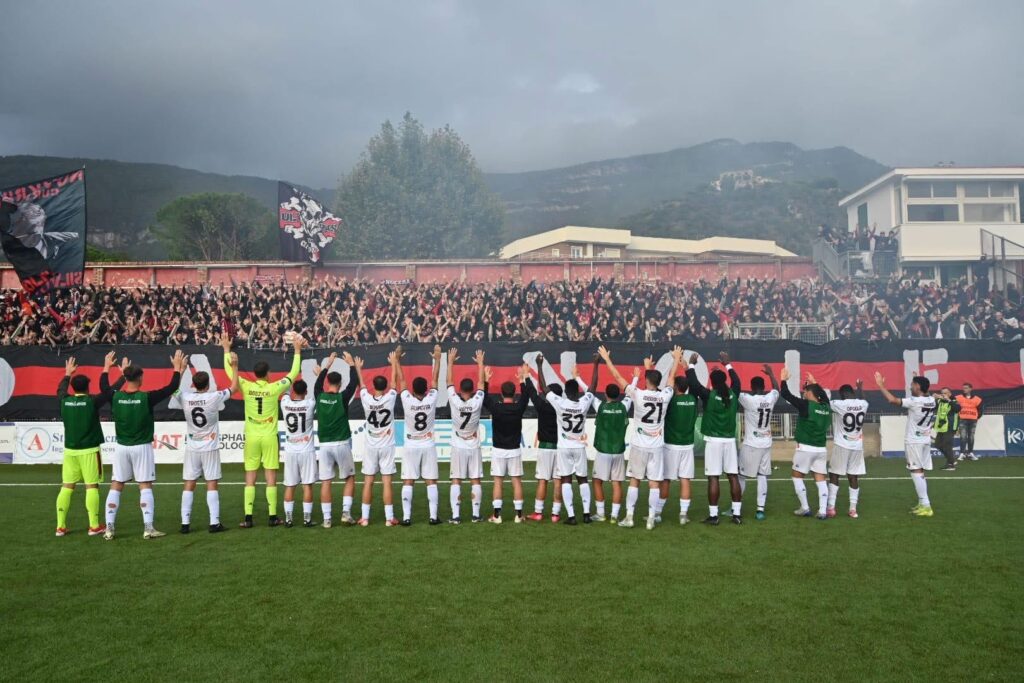 Coppa Italia di Serie D: derby salernitano tra Nocerina e Gelbison
