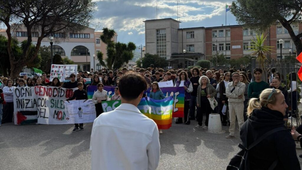 Agropoli: centinaia di persone al corteo pro Gaza