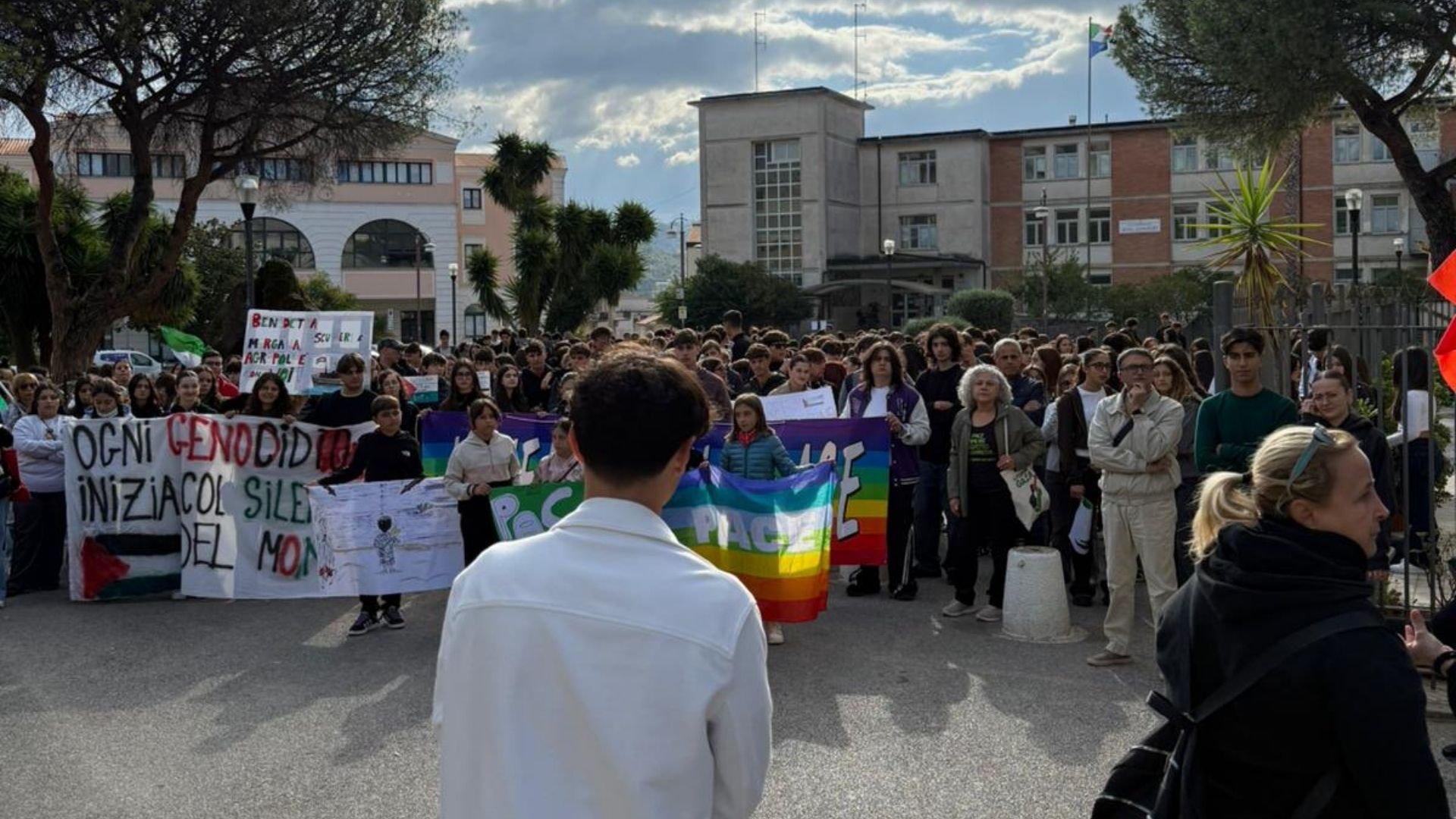 Agropoli: centinaia di persone al corteo pro Gaza