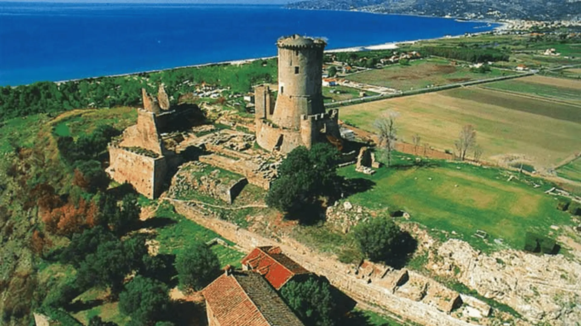 Viaggio nel Cilento: tra filosofi, poeti e panorami senza tempo