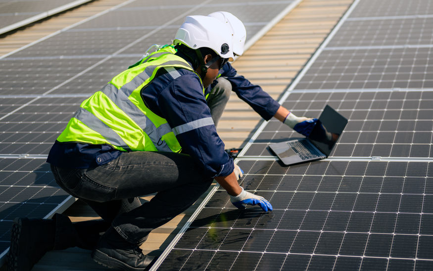 Green jobs, 1,9 milioni di profili cercati nel 2024: ma per la metà sono introvabili
