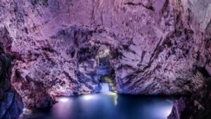 Diversamente speleo 2025: domani alle grotte di Pertosa-Auletta