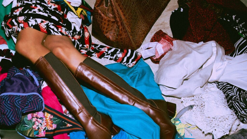 Moda: il governo accelera sulle norme contro l’ultra fast fashion