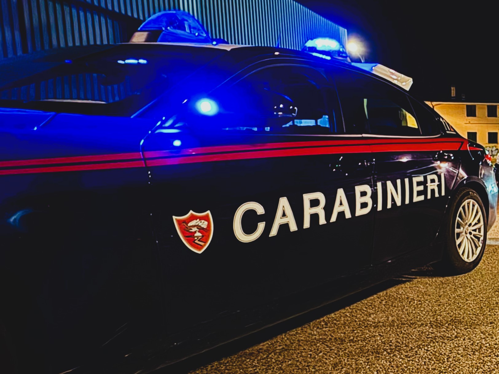 Castel San Lorenzo, ondata di furti nella notte: tre abitazioni nel mirino dei ladri