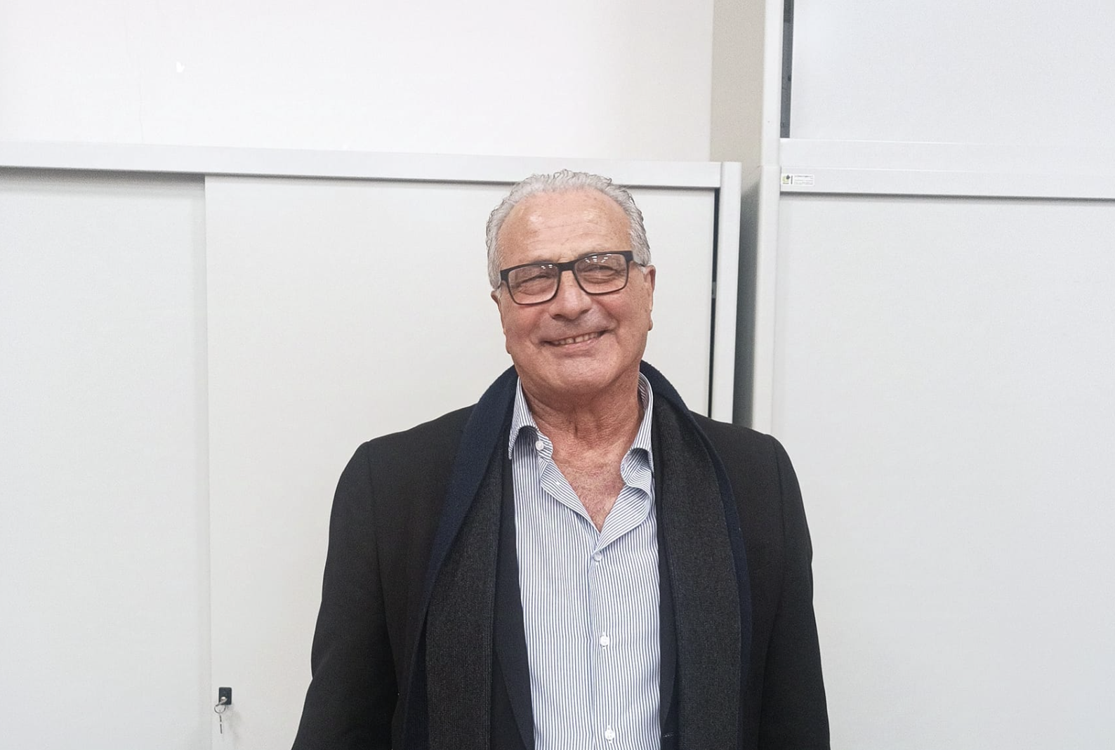 Minacce e proiettili al sindaco Apolito: «Non mi fermo, vado avanti»