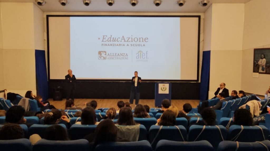 Educazione finanziaria, Campania in ritardo: giovani e donne i più penalizzati