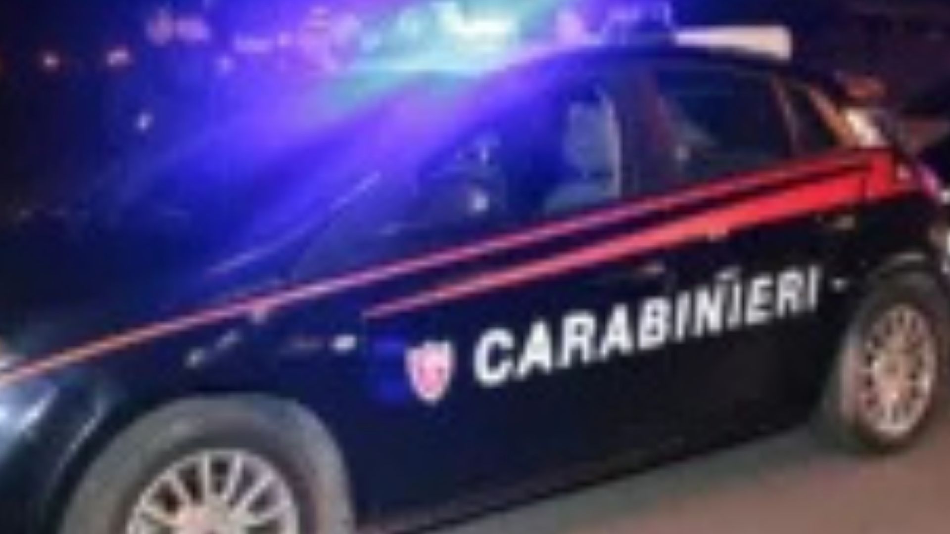 Acciaroli, rubata nella notte una Jeep Renegade