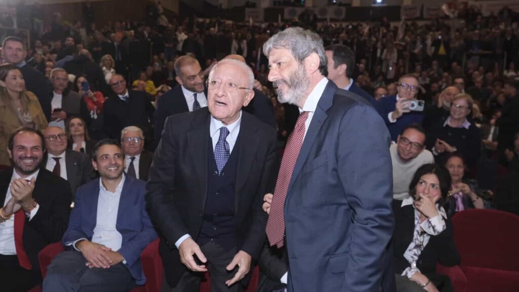 Centrosinistra, De Luca apre la campagna elettorale per Fico