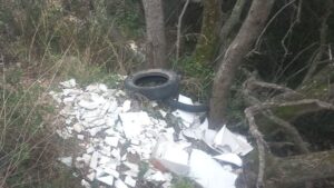 Discarica abusiva nel cuore del Cilento: è una violenza alla natura del Parco