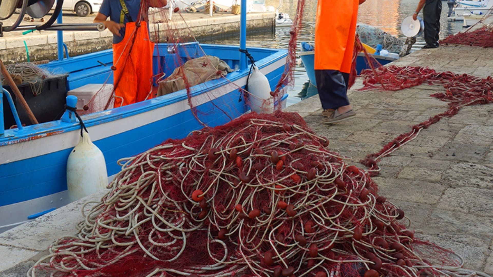 Pesca a strascico: prorogato di un mese il fermo nel Tirreno