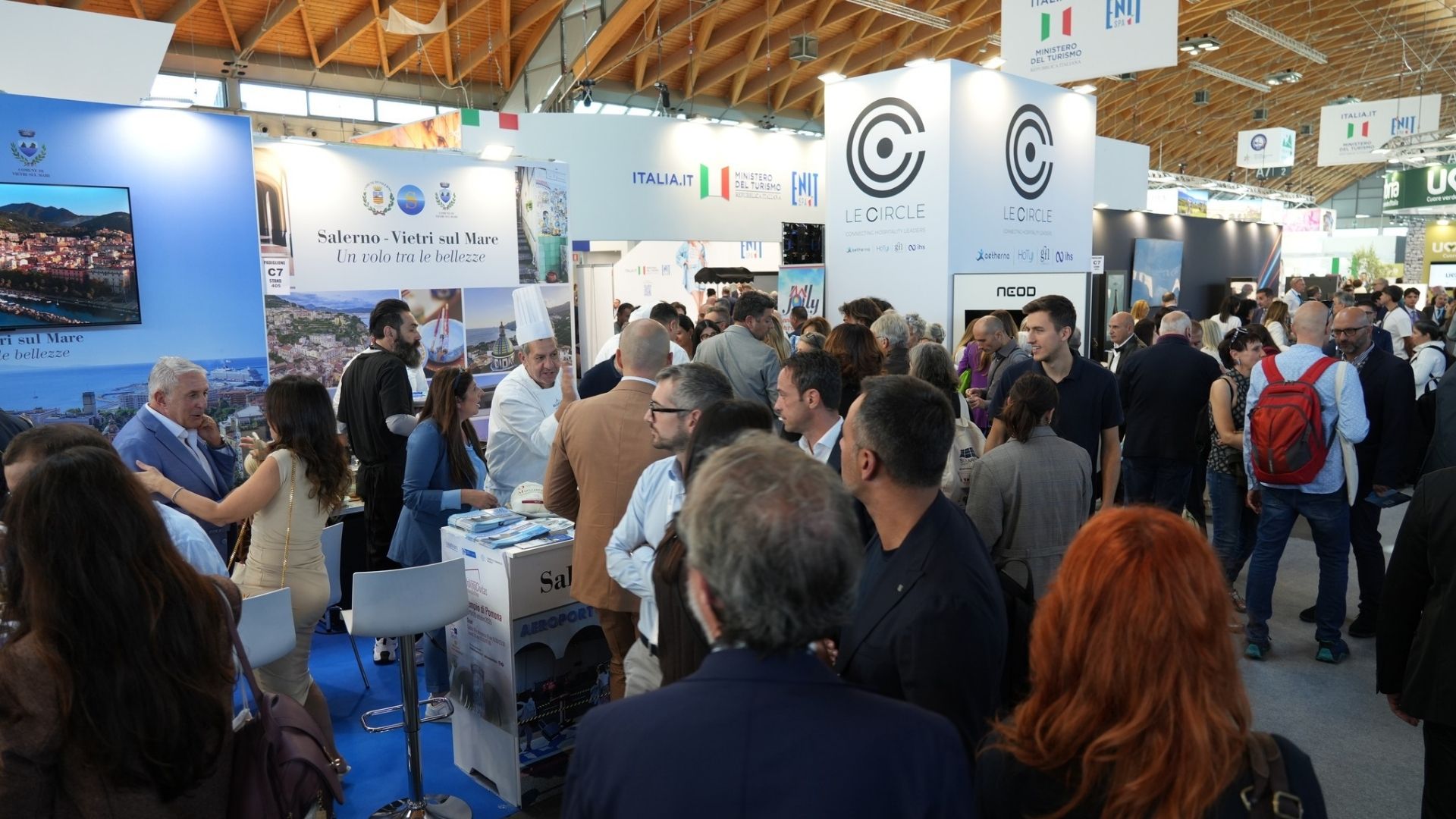 Con turismo, ceramica e buon gusto Vietri sul Mare trionfa al TTG 2025