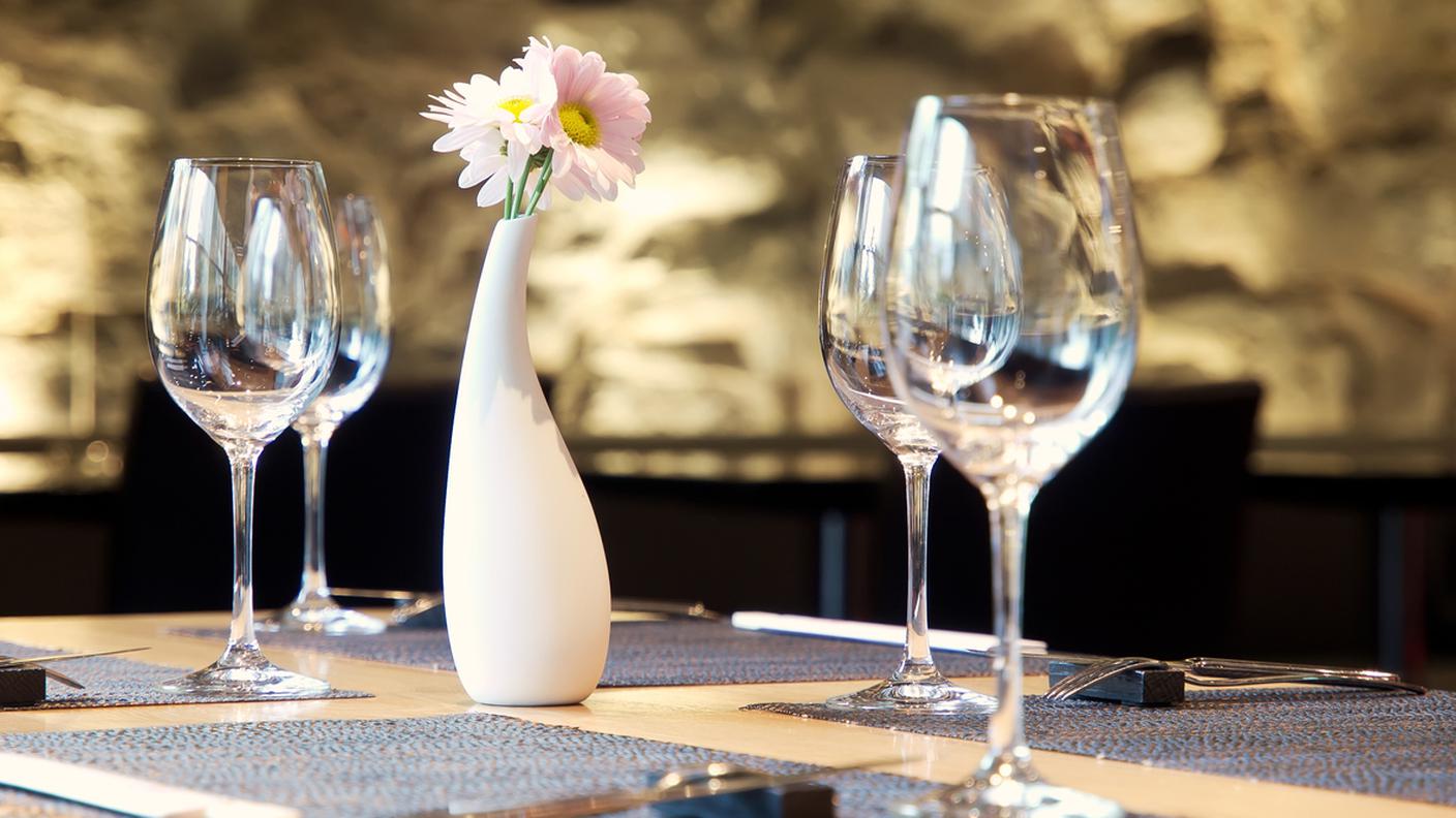 L’avvocato risponde | Volevo prenotare una cena ed hanno chiesto garanzie come se volessi acquistare il ristorante: ma è lecito?