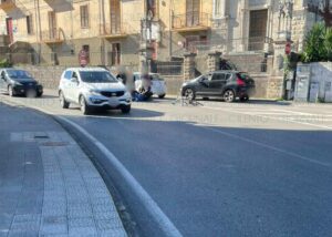 Sapri, svolta nel caso del ciclista ferito: individuato il pirata della strada