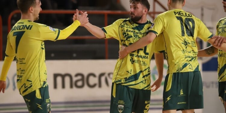 Sporting Sala Consilina travolgente: 9-4 a Campo Ligure e primo posto solitario in Serie A di calcio a 5