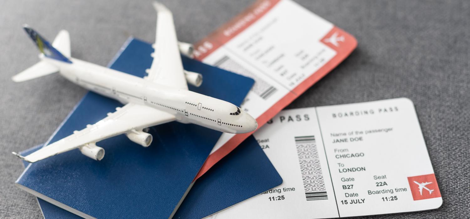 Aeroporto, viaggiatore senza carta d’identità al momento dell’imbarco: cosa succede e quando la patente può essere accettata