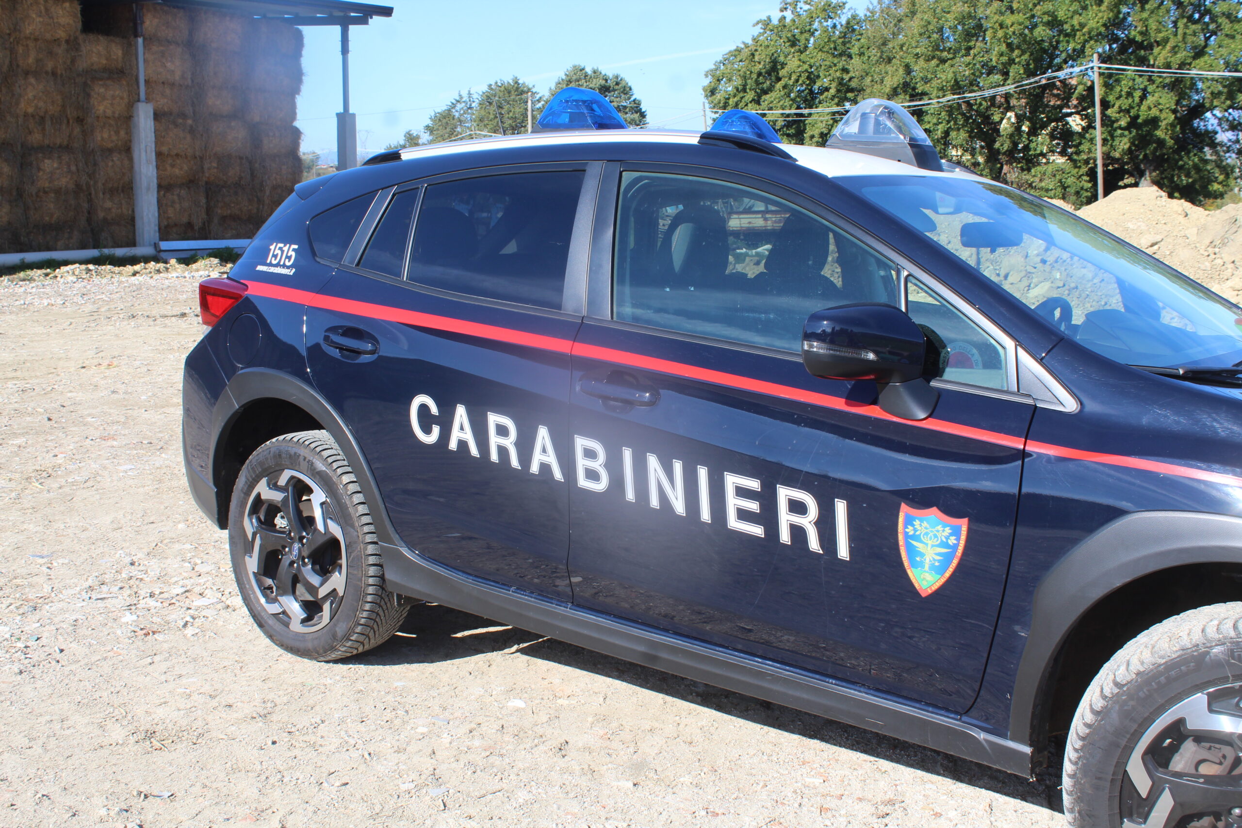 Agropoli, ruba una borsa e usa le carte: denunciato