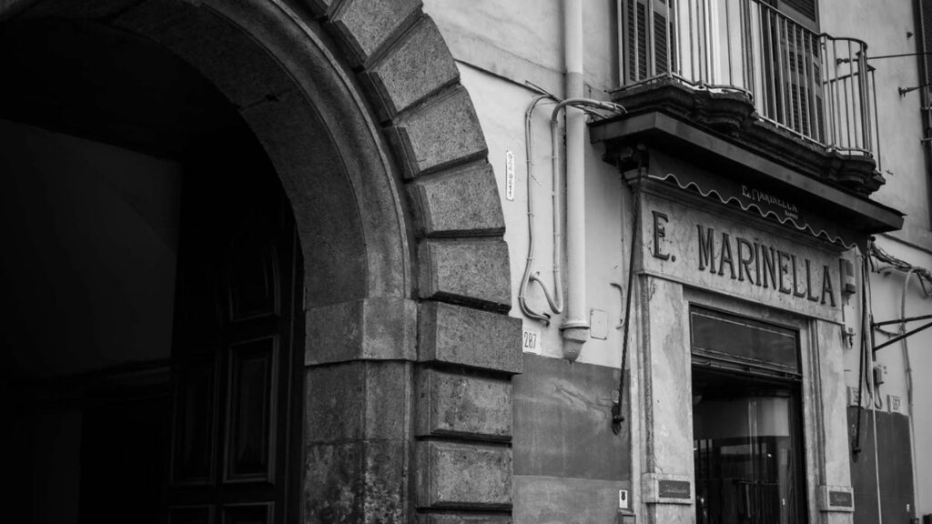 Campania, dalla moda all’agroalimentare: ecco le due imprese centenarie della regione