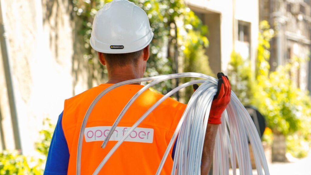 Guasto alla rete internet nel basso Cilento, Open fiber: soluzione definitiva a gennaio