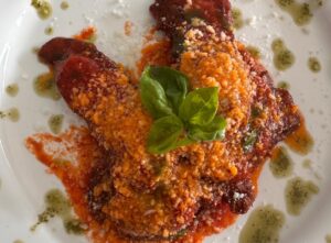 Chalet Mediterraneo: a Lentiscelle il porto sicuro dei palati in viaggio