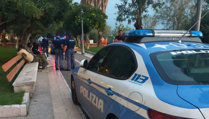 Salerno, ruba un cellulare e colpisce un minorenne: arrestato marocchino per rapina aggravata