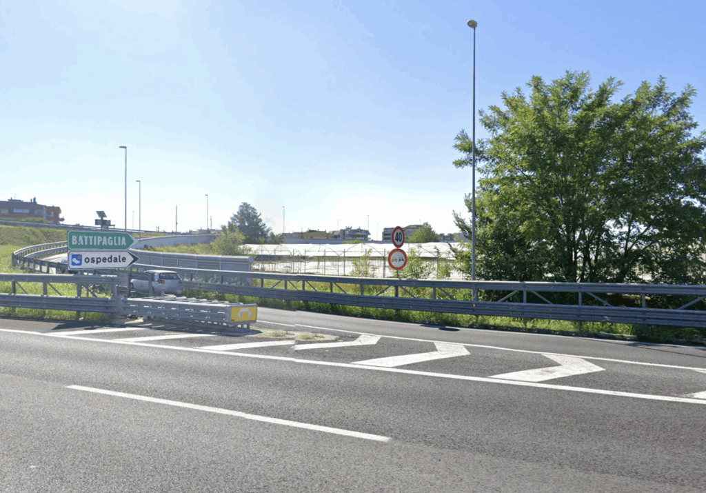 Lavori sull’A2, chiusura notturna dello svincolo di Battipaglia: ecco i percorsi alternativi