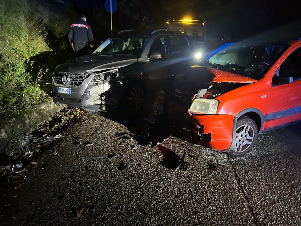Frontale sulla Via del Mare tra Agropoli e Castellabate: un ferito e traffico in tilt