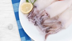 Cortecce al limone con nero di calamari: ricetta gourmet facile e gustosa