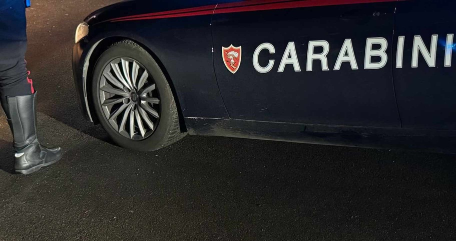 Furto in abitazione a Teggiano: ladri in fuga dopo l’arrivo della proprietaria