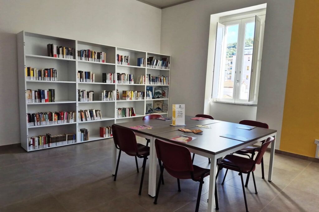 “Amor, ch’a nullo amato amar perdona”: Agropoli legge l’Inferno di Dante nella biblioteca “Costabile Cilento”