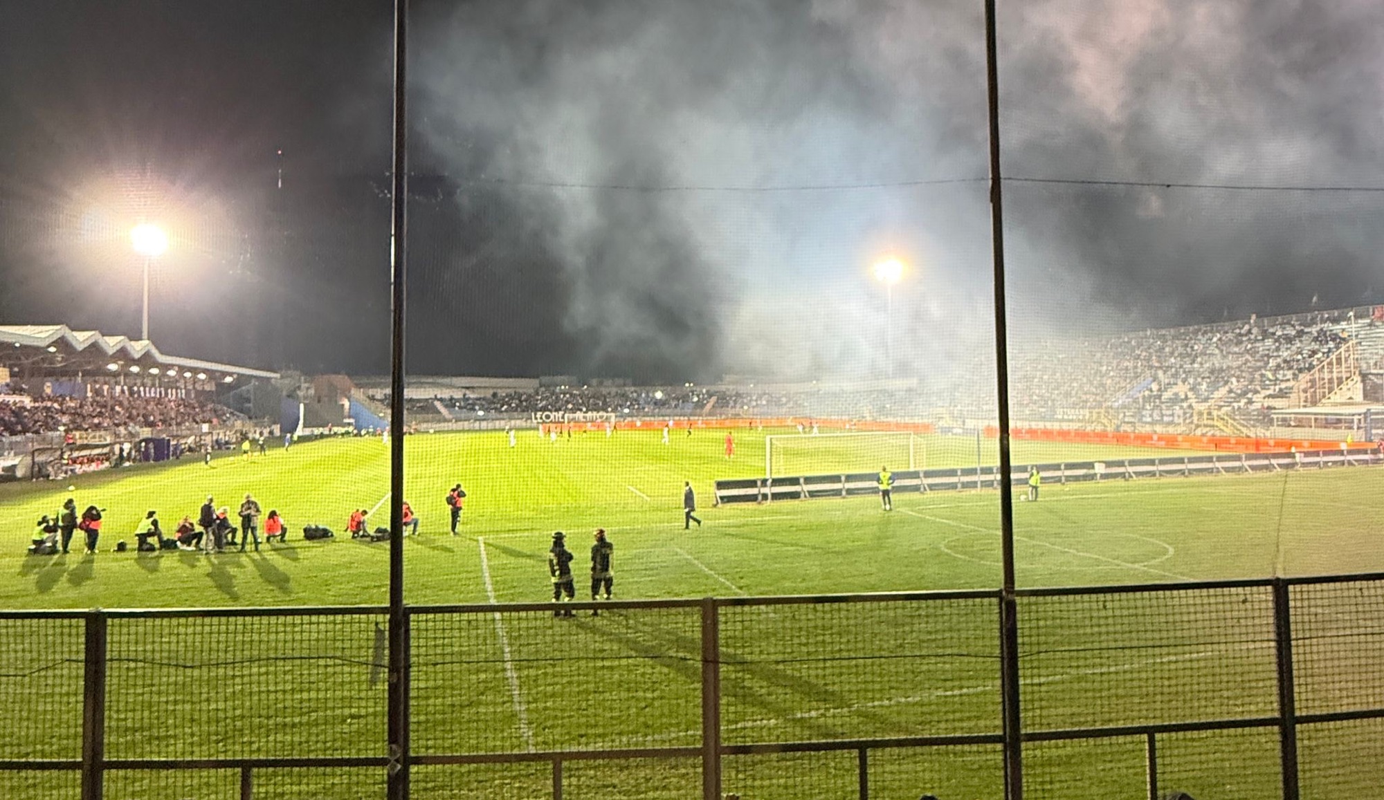 Latina e Salernitana si annullano: 0-0 al Francioni, granata sempre in vetta