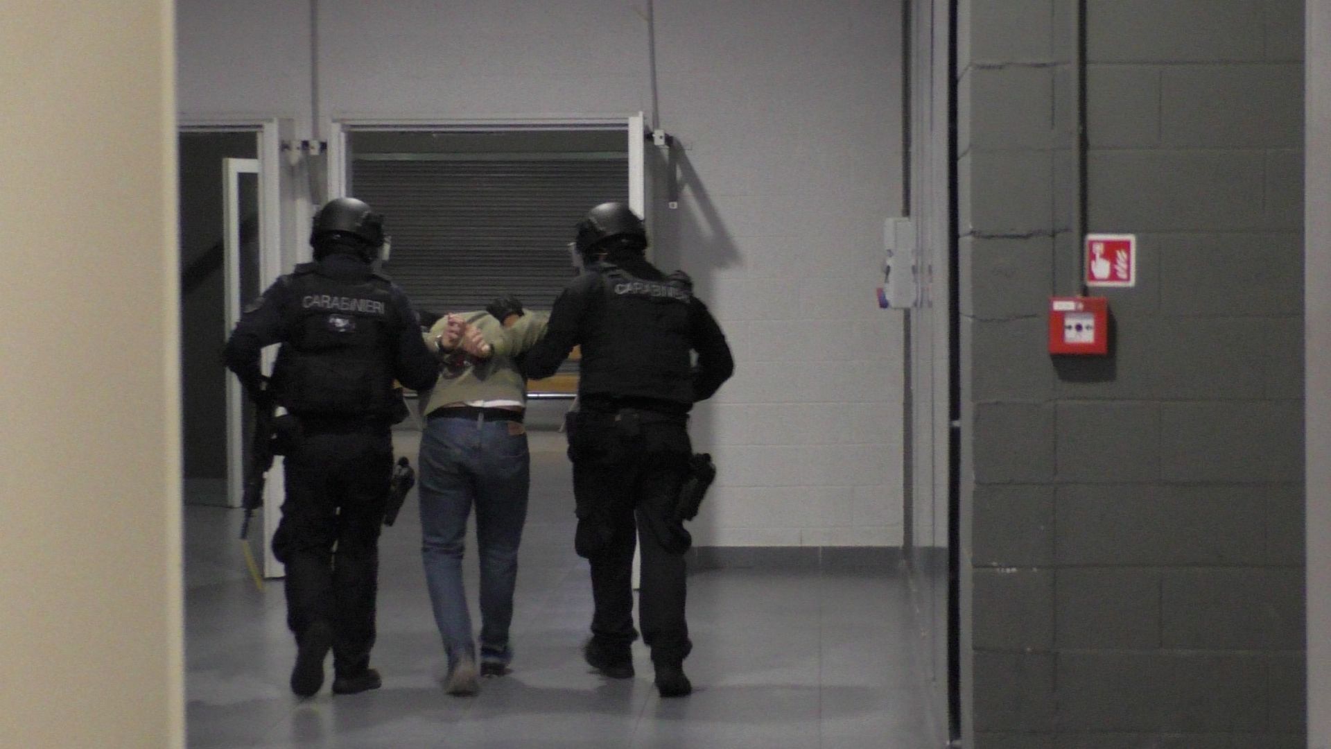 Salerno, maxi esercitazione dei carabinieri a Le Cotoniere