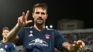 Salernitana, servono rinforzi: pronto Facundo Lescano