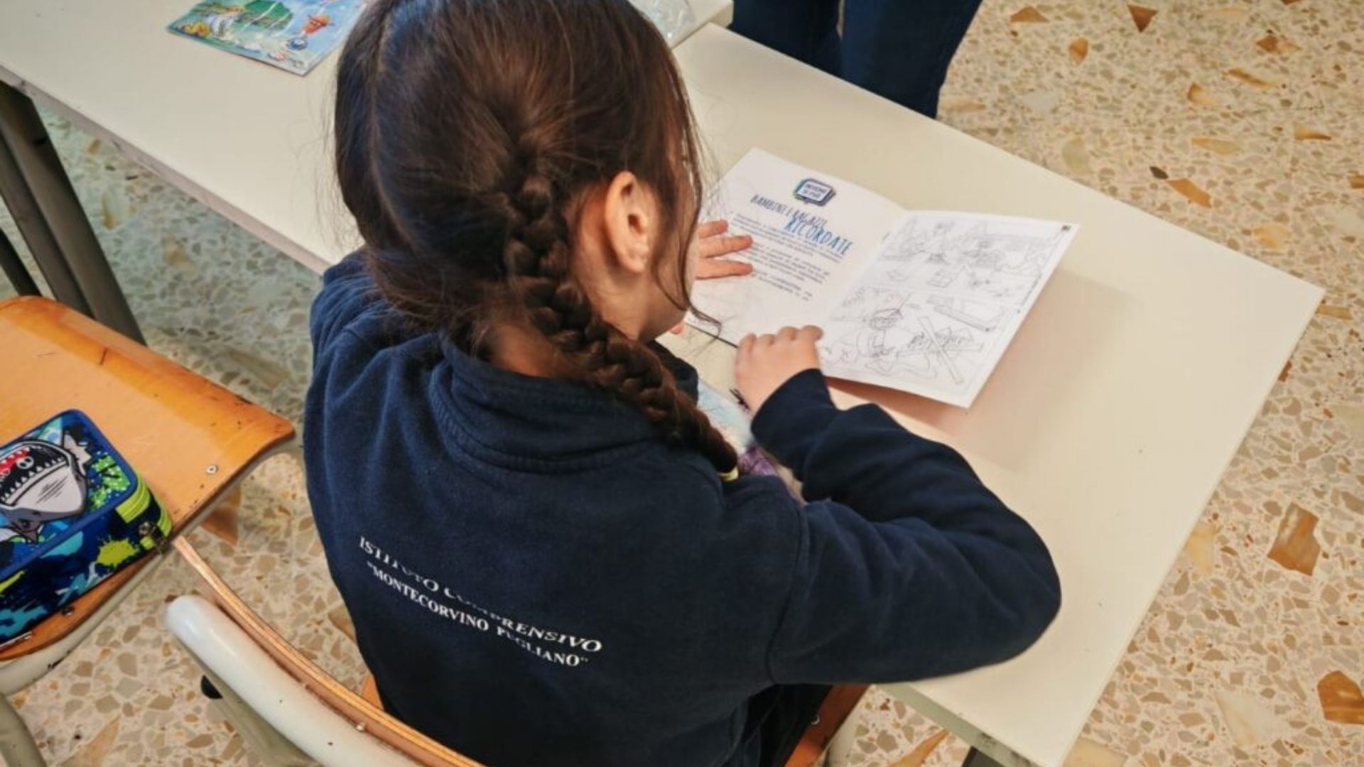 Prevenzione sui fuochi d’artificio: nelle scuole “Fuochi sicuri” della Protezione civile Bellizzi