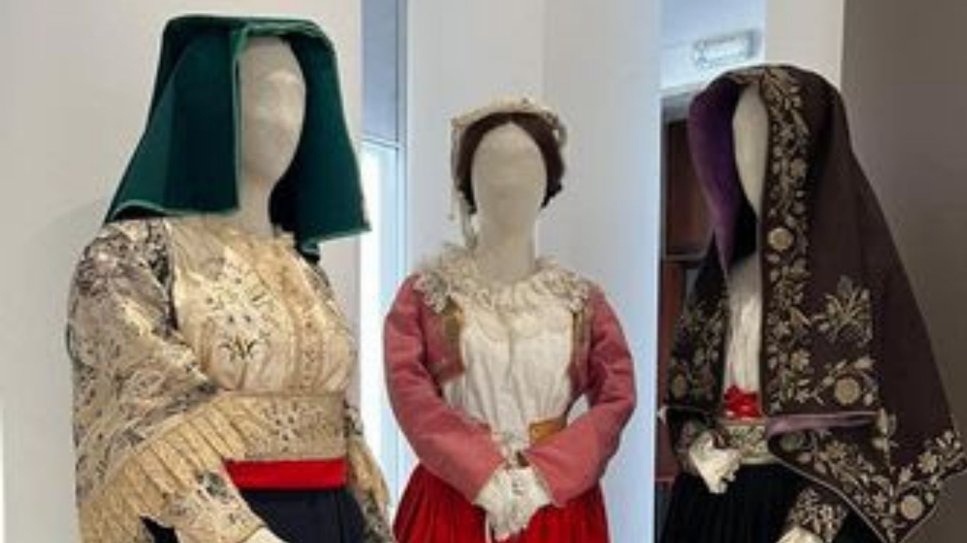 Nasce la Giornata nazionale degli abiti storici, l’11 novembre: giorno di San Martino, protettore degli artigiani