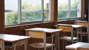 L’avvocato risponde | Minacce al professore: meno gravi se non servono a limitarne le funzioni