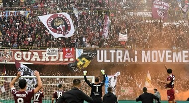 Salernitana, a Latina per allungare: oltre duemila tifosi in partenza