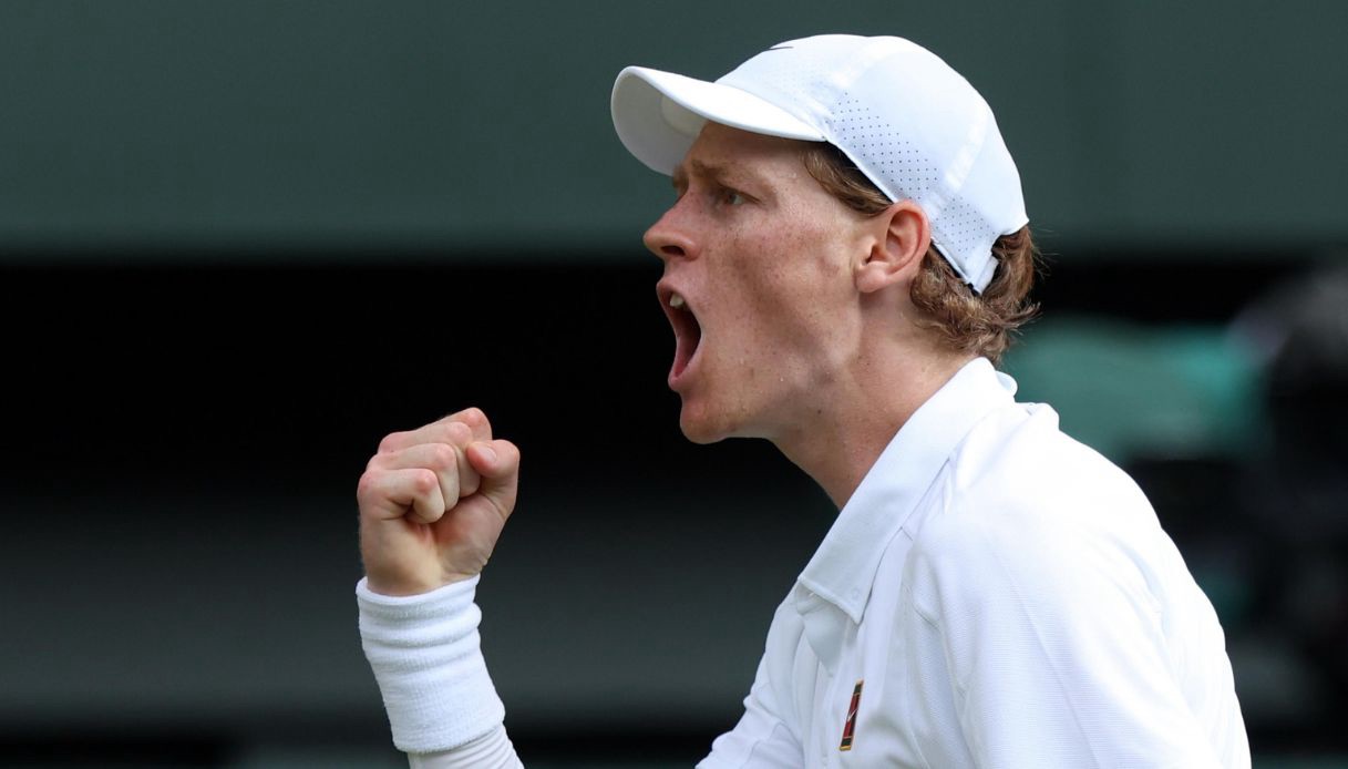 Tennis: Sinner domina Zverev, in finale a Parigi c’è Aliassime